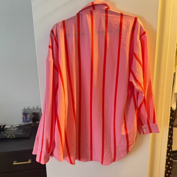 Women’s Pink + Red Striped button up collared blouse | Size Medium | NEW - Picture 6 of 6